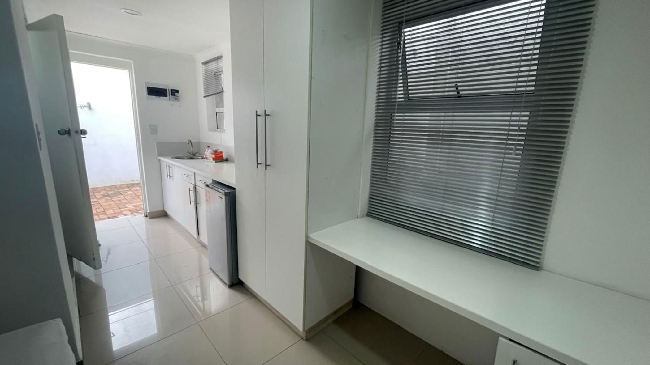 Apartment to rent in Panorama, Parow - 1PLA1743131