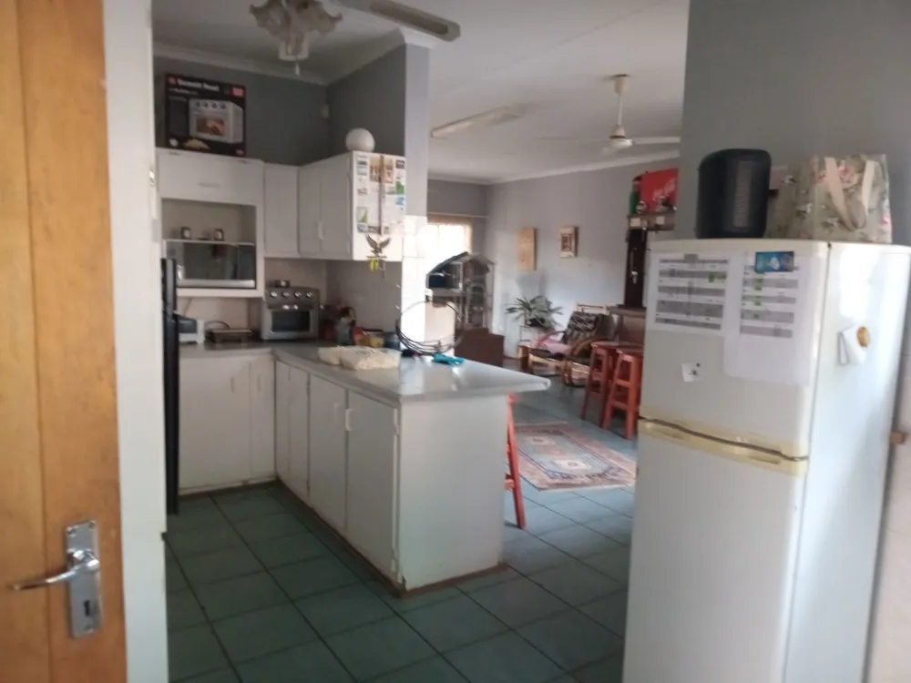 House let in Kingsview - 1WR1743141 House let in Kingsview - 1WR1743141