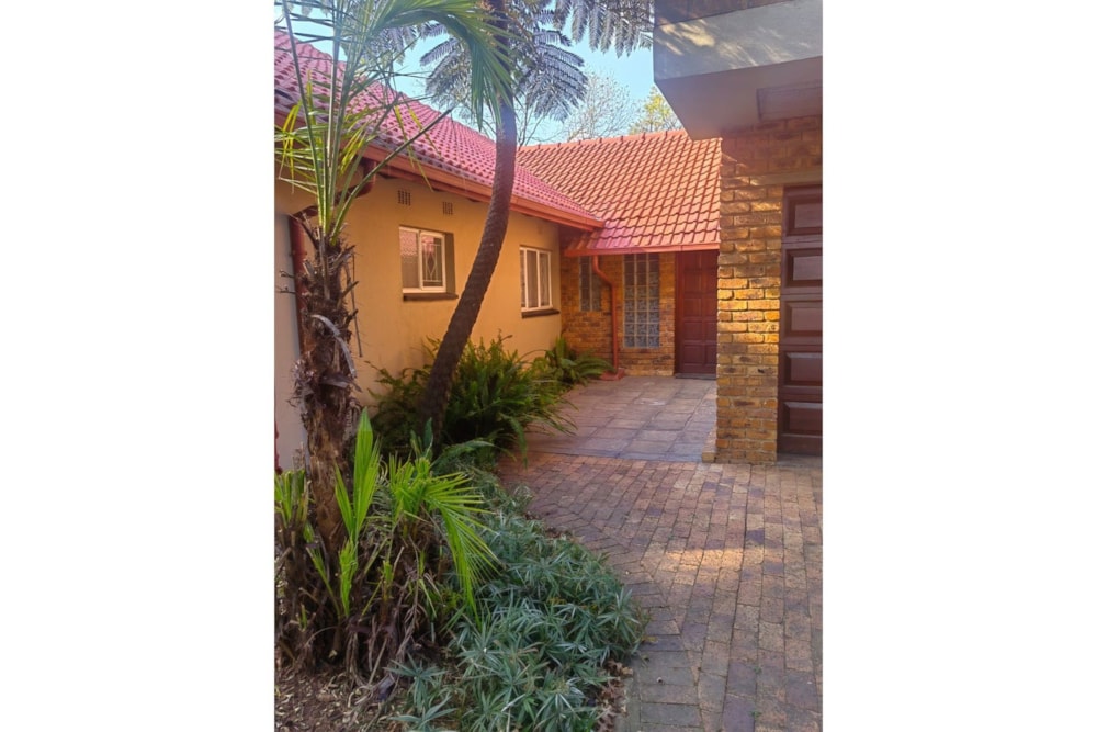 House to rent in Kempton Park West - ENL1743171 House to rent in Kempton Park West - ENL1743171