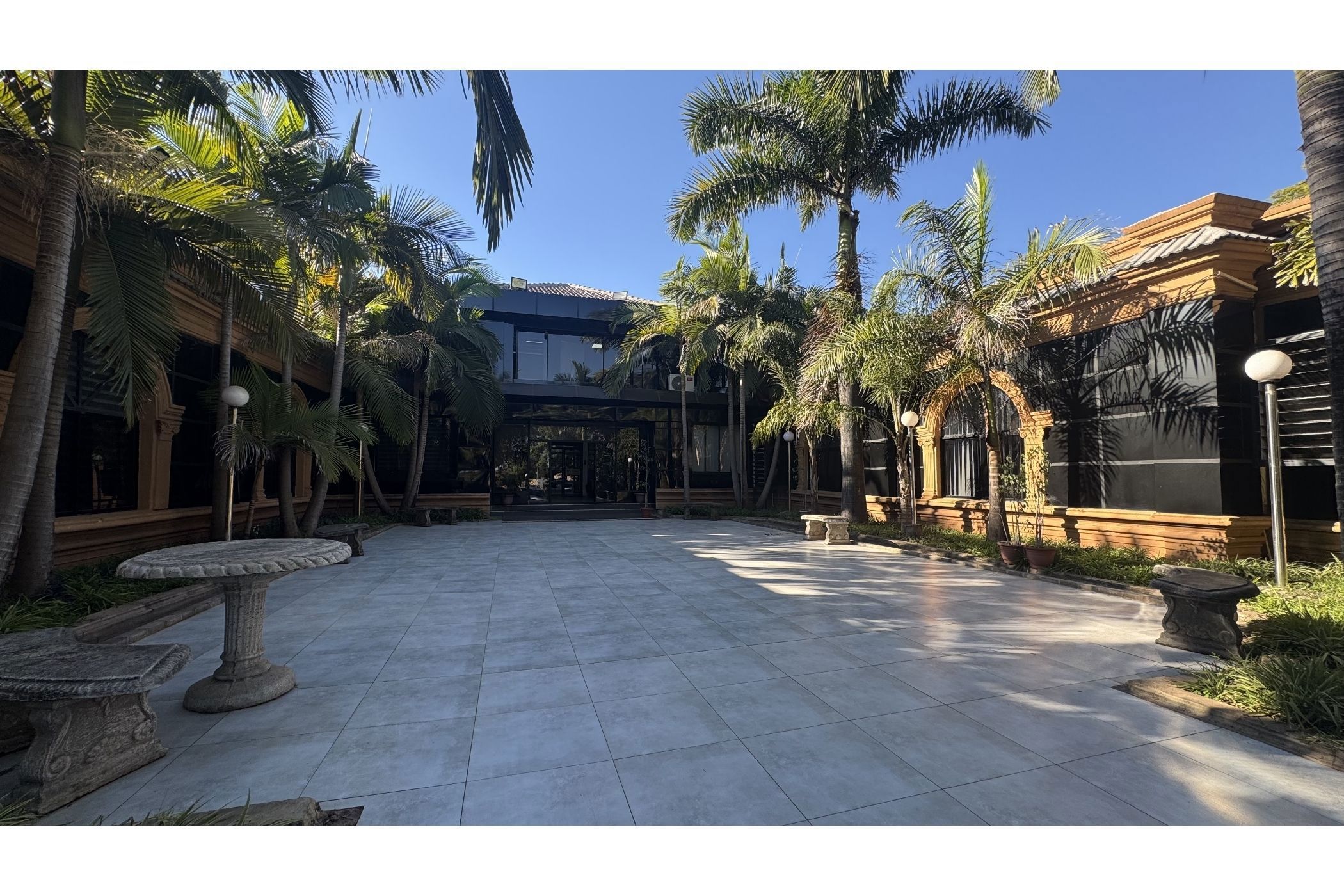Commercial office to rent in Kabulonga, Zambia - 3ZA1743958