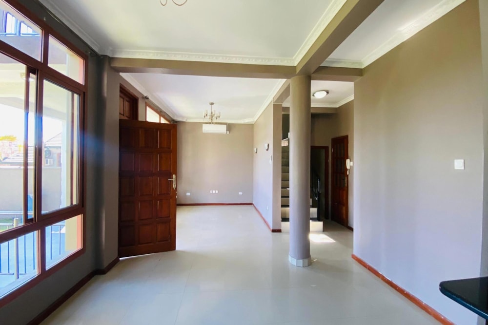 Double-storey apartment to rent in Chudleigh, Zambia - 3ZA1743216