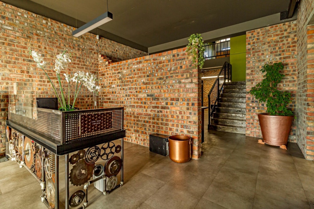 Commercial retail property for sale in Somerset West Mall Triangle - SW1743473 Commercial retail property for sale in Somerset West Mall Triangle - SW1743473