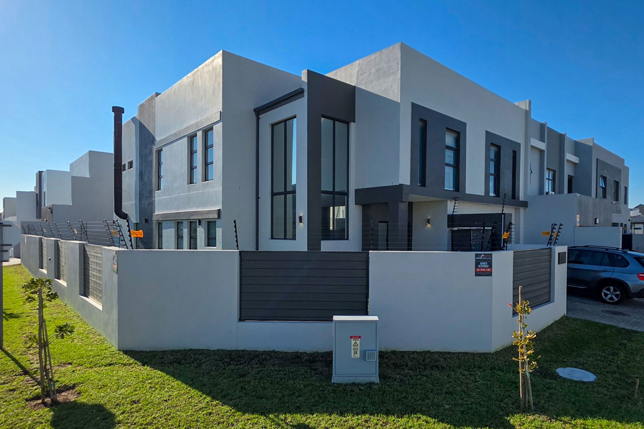 House for sale in Sandown, Blouberg - 1TV1743425