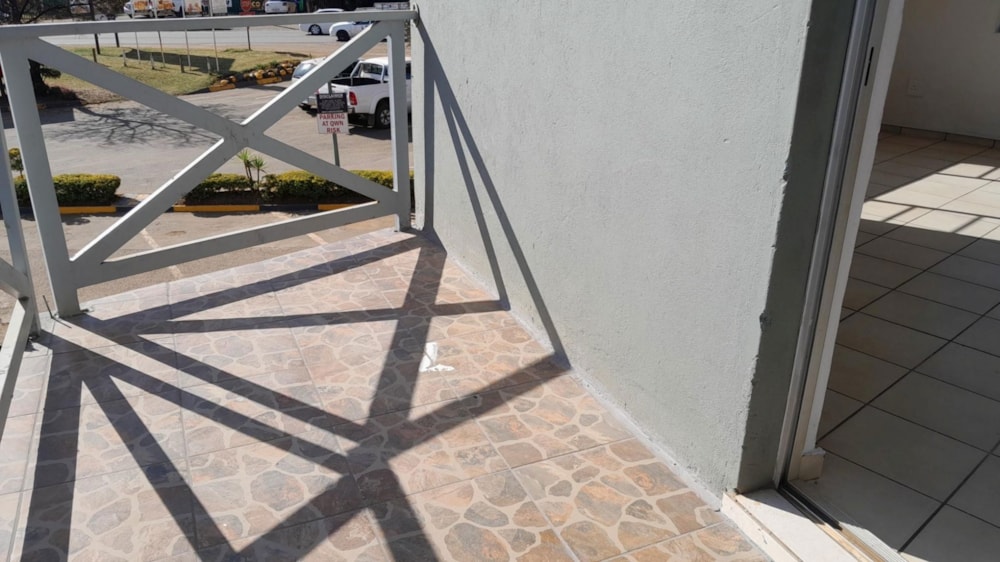 Apartment to rent in Lydenburg (Mashishing) - 1LY1743352