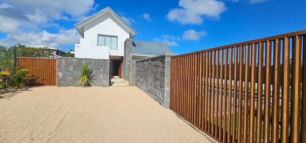 House to rent in Mon Choisy, Mauritius - MPR1743277 House to rent in Mon Choisy, Mauritius - MPR1743277