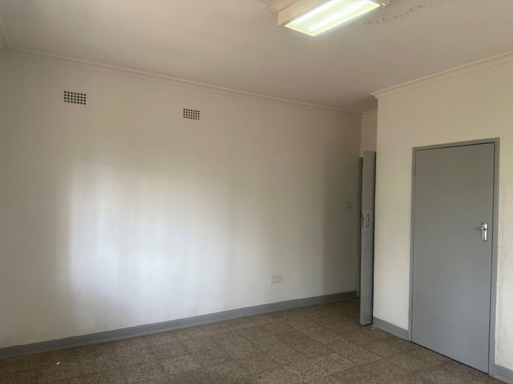 Commercial Building to rent in Rhodespark, Zambia - 3ZA1744194