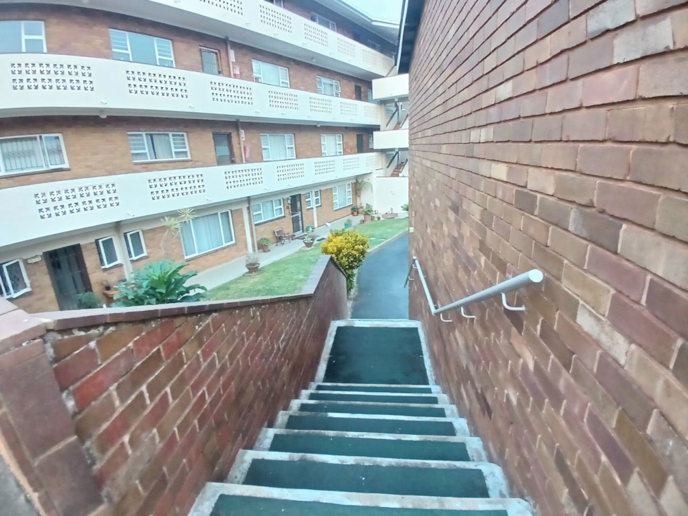 Apartment for sale in Uvongo - 1PSH1743450 Apartment for sale in Uvongo - 1PSH1743450