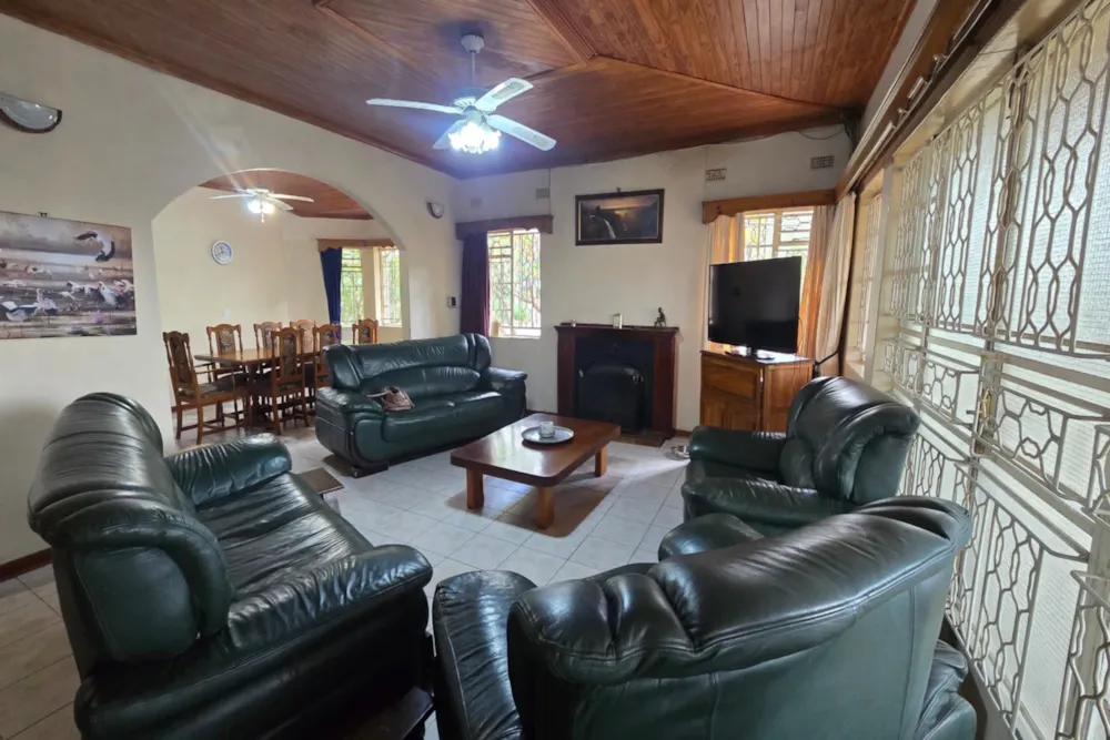 House for sale in Burnside, Bulawayo, Zimbabwe - 3ZB1743358 House for sale in Burnside, Bulawayo, Zimbabwe - 3ZB1743358
