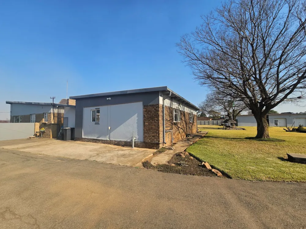Smallholding for sale in Heidelberg, Gauteng - 1SP1743421