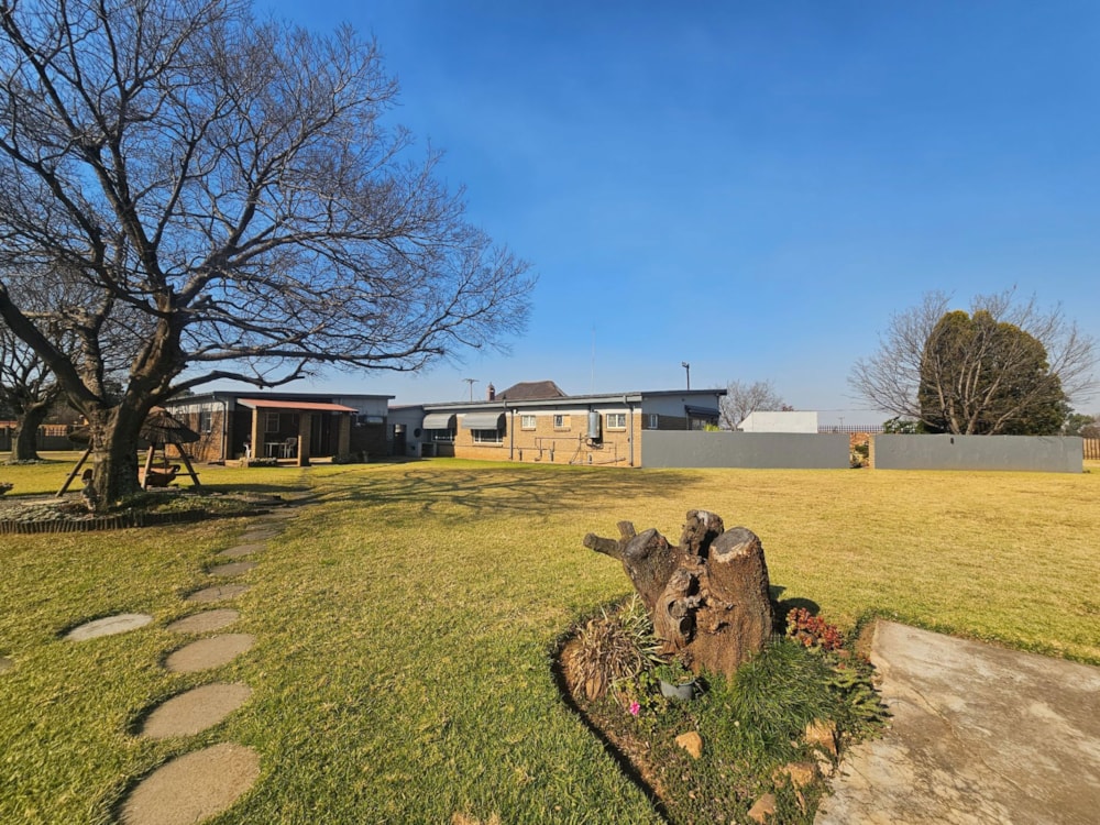 Smallholding for sale in Heidelberg, Gauteng - 1SP1743421 Smallholding for sale in Heidelberg, Gauteng - 1SP1743421