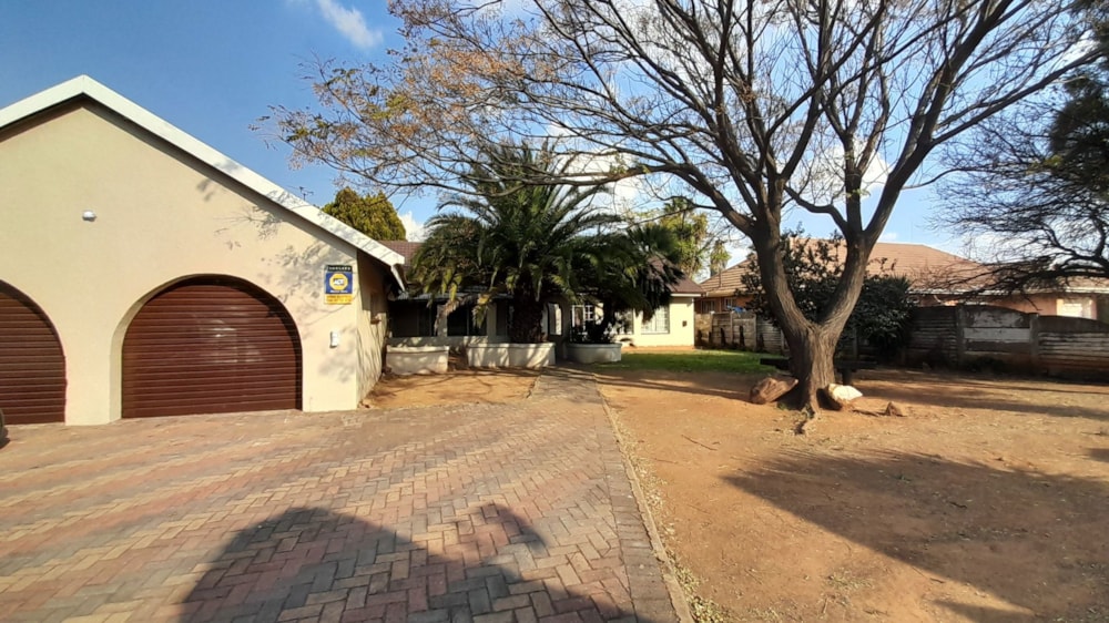 House for sale in Vanderbijlpark SE 6 - 1VT1743904 House for sale in Vanderbijlpark SE 6 - 1VT1743904