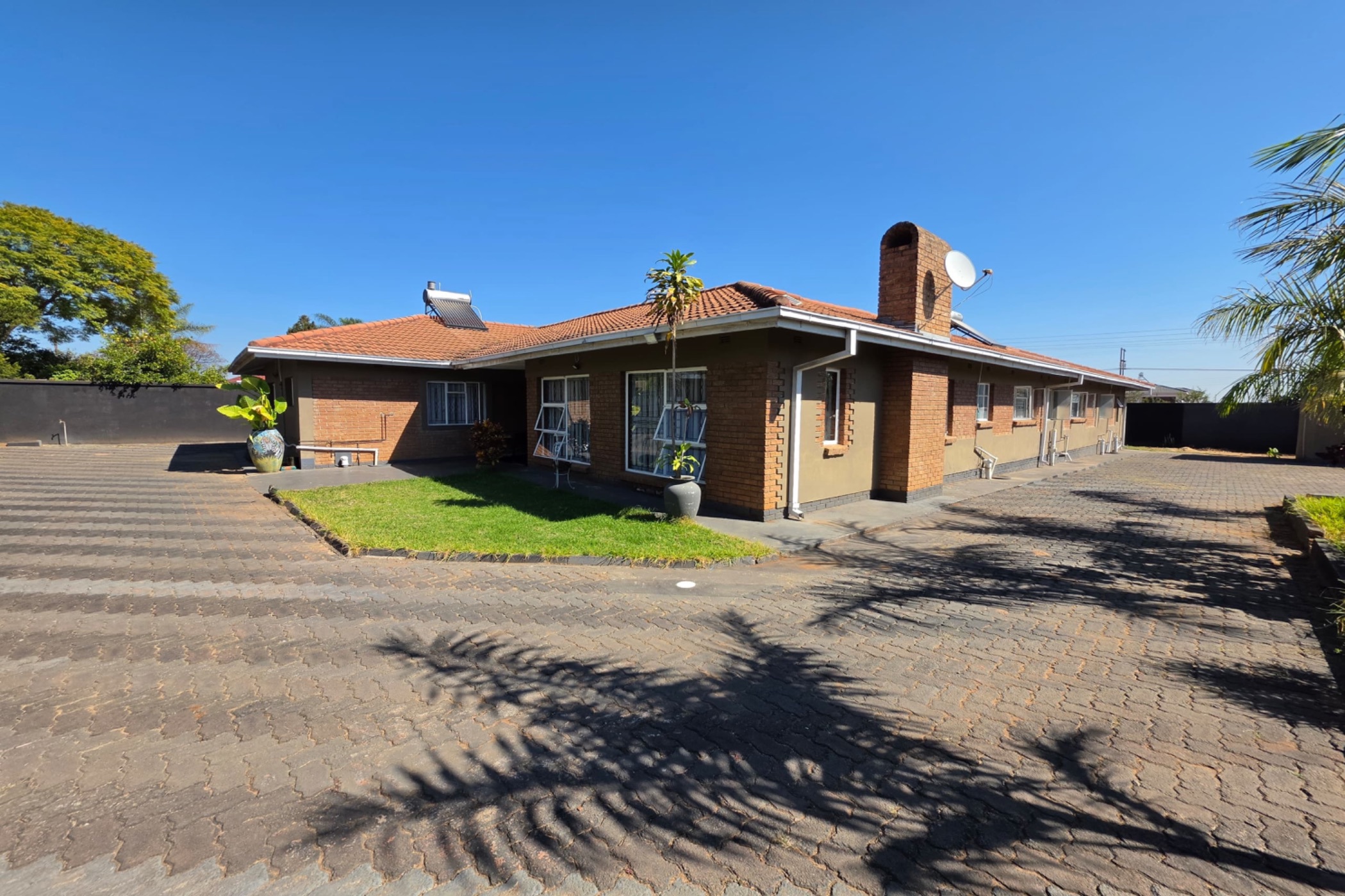 House for sale in Selbourne Park, Zimbabwe - 3ZB1743481