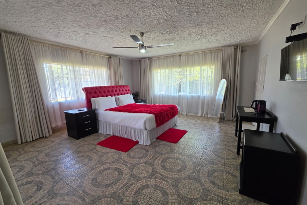 House for sale in Selbourne Park, Zimbabwe - 3ZB1743481 House for sale in Selbourne Park, Zimbabwe - 3ZB1743481