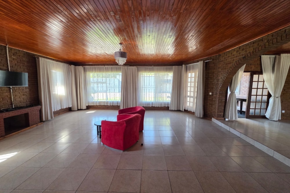 House for sale in Selbourne Park, Zimbabwe - 3ZB1743481 House for sale in Selbourne Park, Zimbabwe - 3ZB1743481