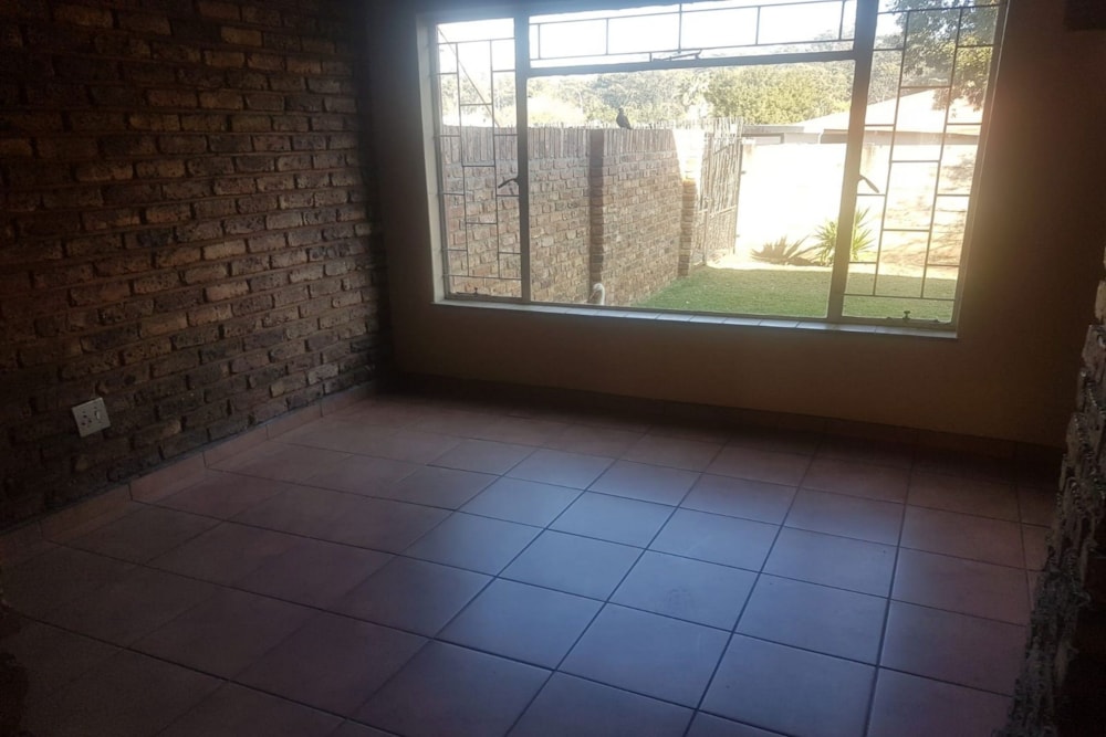 Apartment for sale in Middelburg Central (Mpumalanga Central)  - 1MD1743459