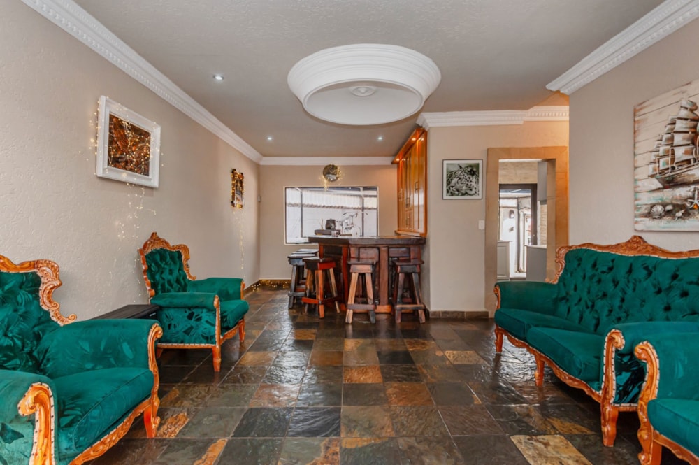 House for sale in Eldorado Park - 1GV1744402