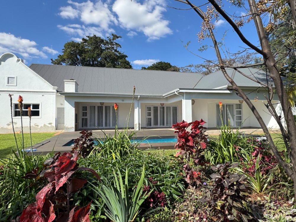 Security complex home to rent in Vainona, Zimbabwe - 3ZB1743475 Security complex home to rent in Vainona, Zimbabwe - 3ZB1743475
