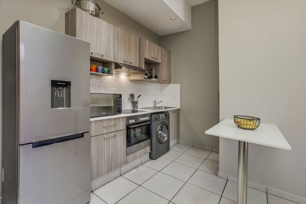 Apartment for sale in Rosebank, Johannesburg - HP1743605 Apartment for sale in Rosebank, Johannesburg - HP1743605