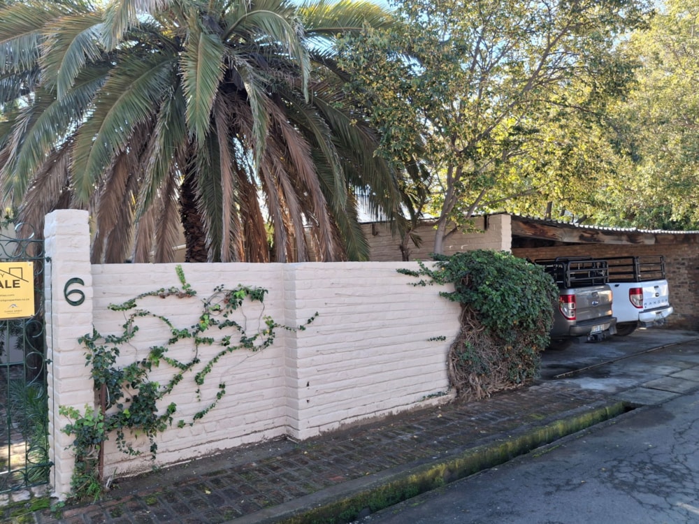 House for sale in Graaff-Reinet - 1KK1743602