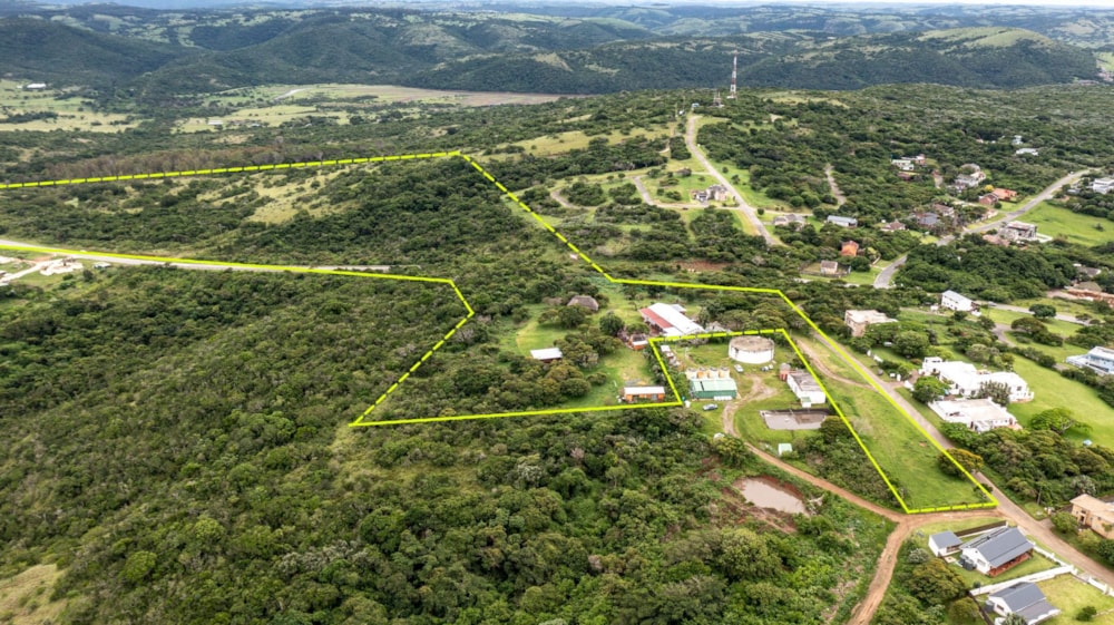 Smallholding for sale in Cintsa - 1EZ1743794 Smallholding for sale in Cintsa - 1EZ1743794