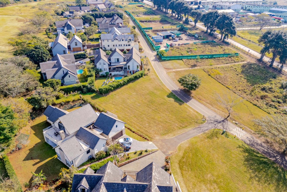 Vacant land for sale in Cotswold Downs Estate - 1KF1743614