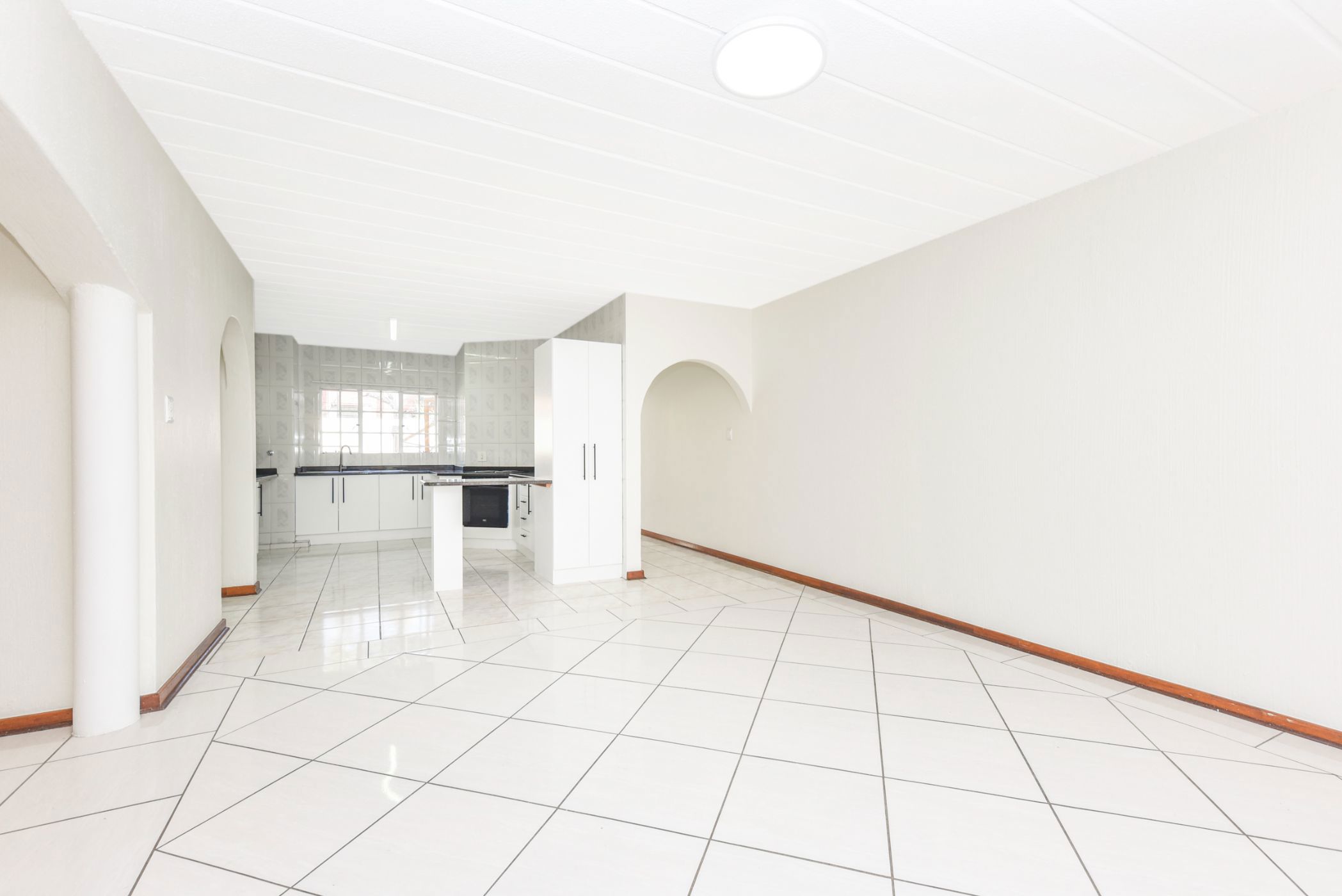 Apartment for sale in North Riding - FW1743998