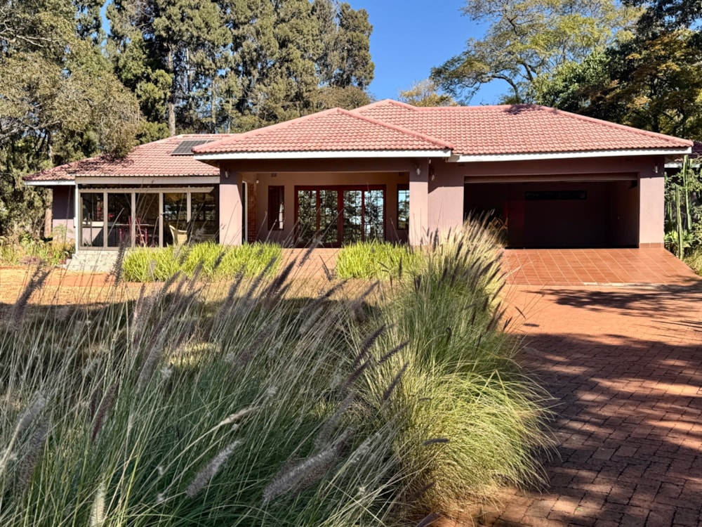 House to rent in Chisipite, Zimbabwe - 3ZB1743615 House to rent in Chisipite, Zimbabwe - 3ZB1743615