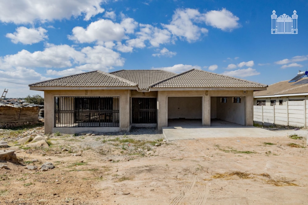 House for sale in Zimre Park, Zimbabwe - 3ZB1743921 House for sale in Zimre Park, Zimbabwe - 3ZB1743921