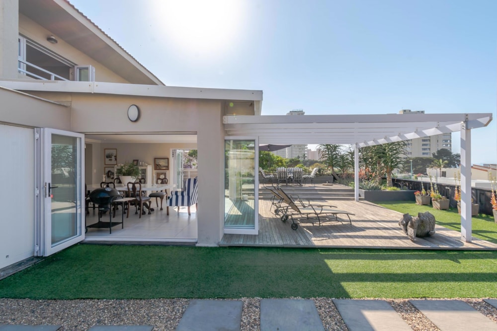 Apartment to rent in uMhlanga Rocks - 1ND1743623 Apartment to rent in uMhlanga Rocks - 1ND1743623