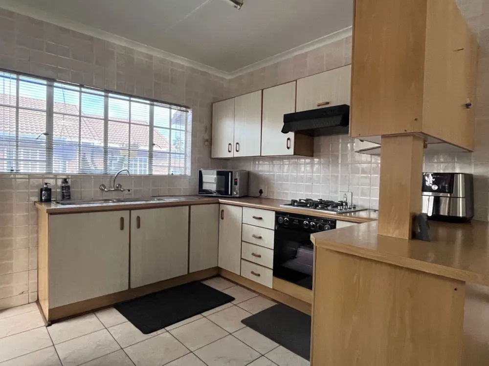 Townhouse for sale in Arcon Park - 1VT1743775