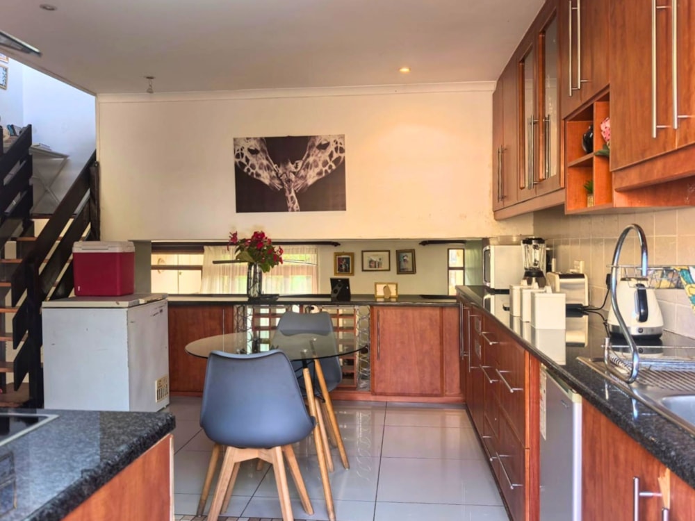 Townhouse for sale in Woodhaven - 1DBN1743882