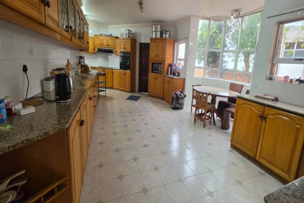 House for sale in Chatsworth, KwaZulu-Natal - 1WB1743878 House for sale in Chatsworth, KwaZulu-Natal - 1WB1743878