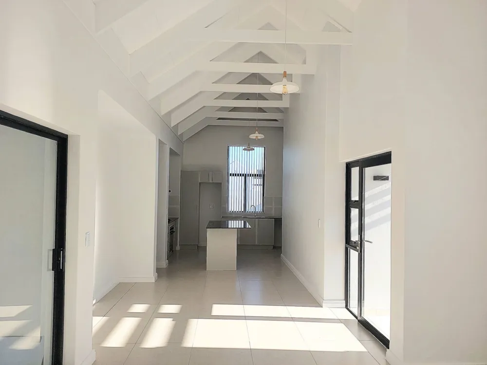 Single-storey retirement home let in Middedorp, Langebaan - LBL1743871