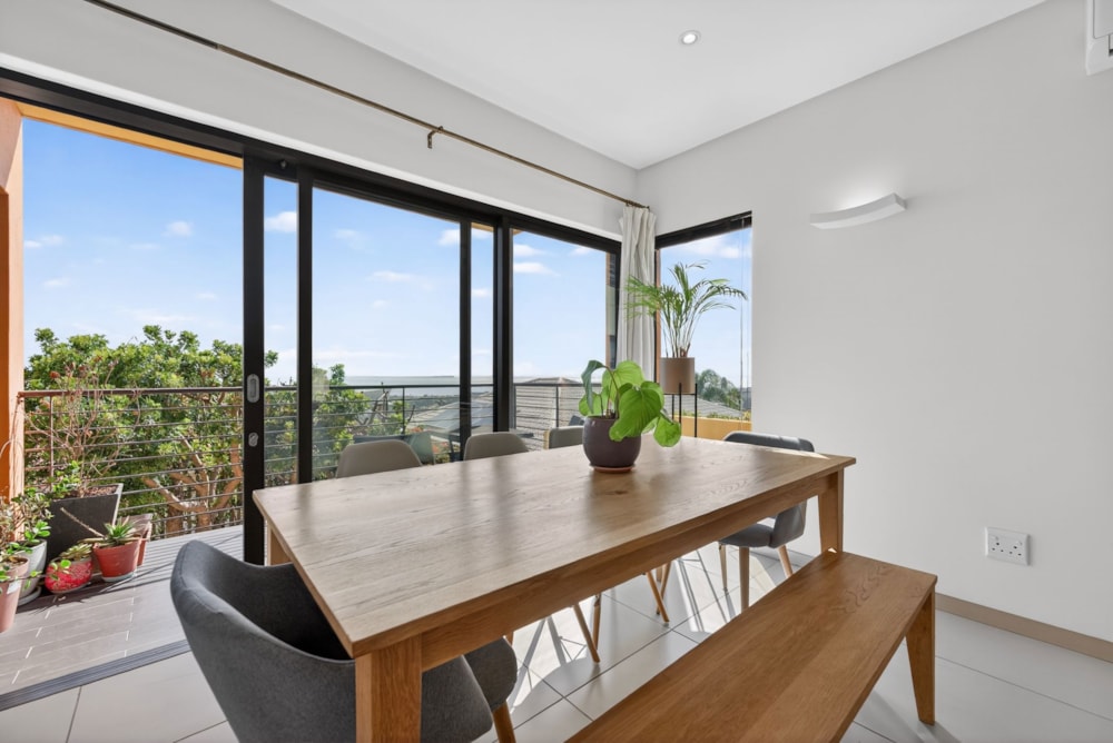 Townhouse for sale in Green Point, Cape Town - AS1744436 Townhouse for sale in Green Point, Cape Town - AS1744436