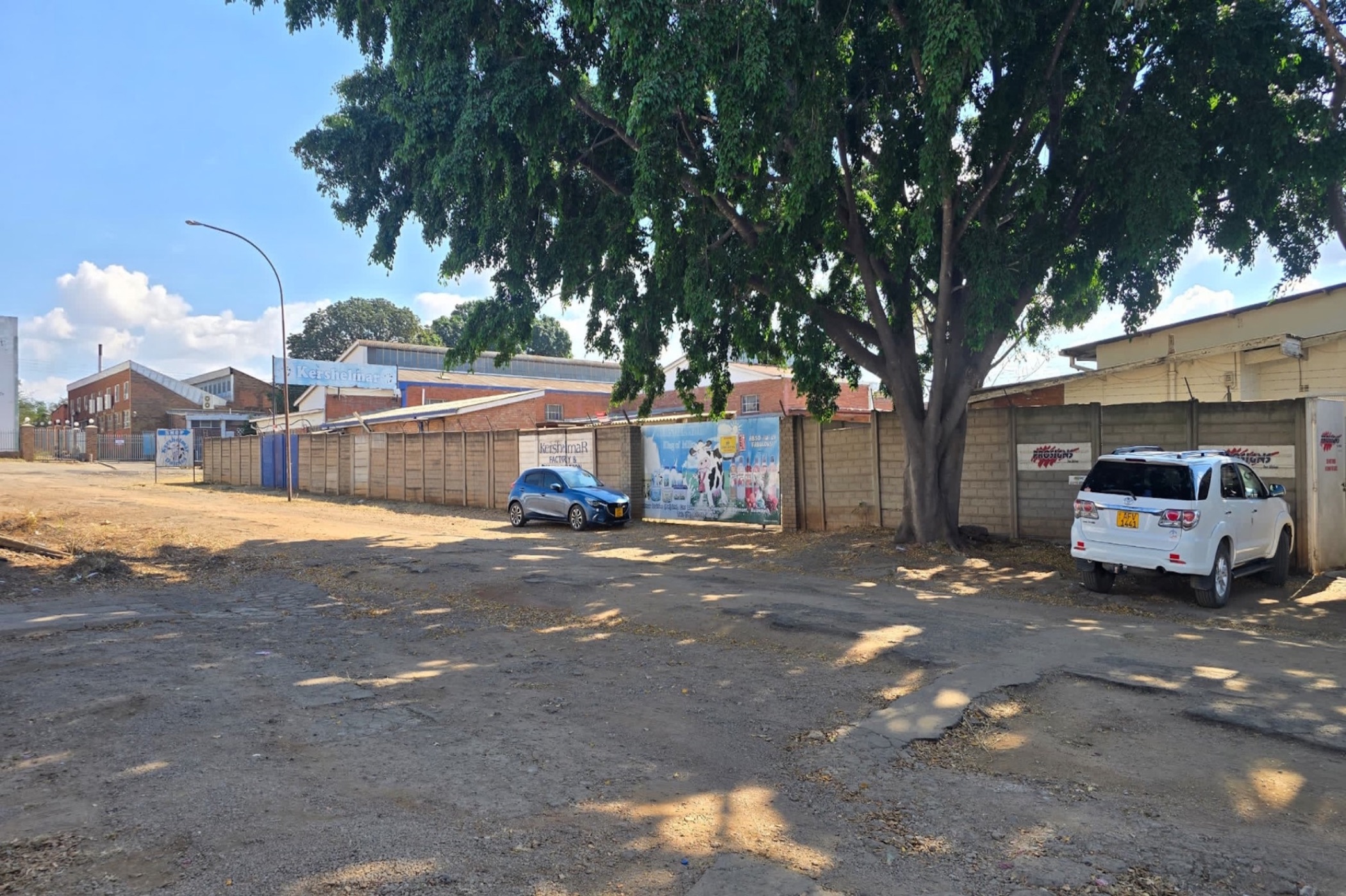 Commercial industrial property for sale in Belmont, Zimbabwe - 3ZB1743885