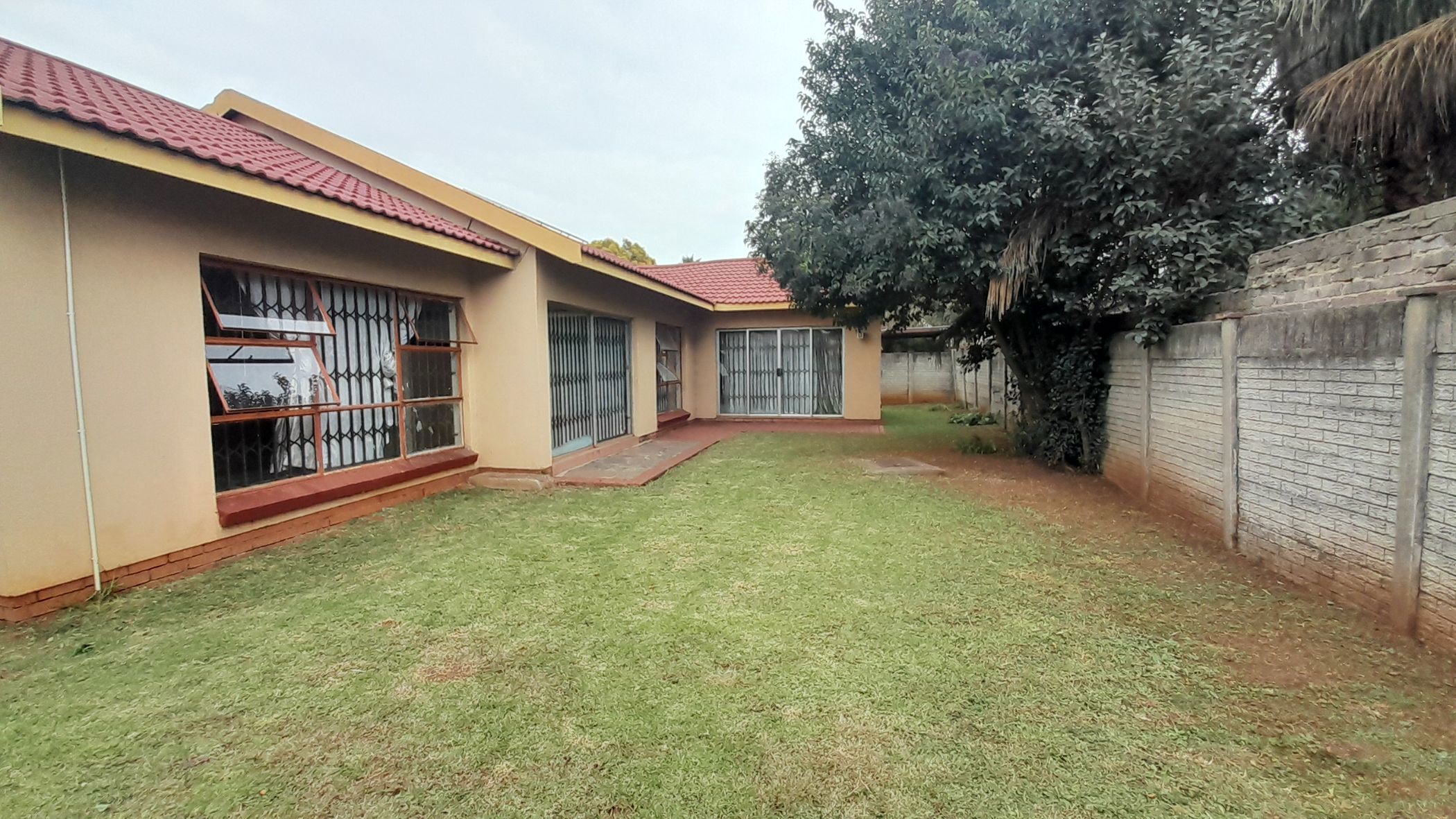 House for sale in Vanderbijlpark SE 6 - 1VT1744143