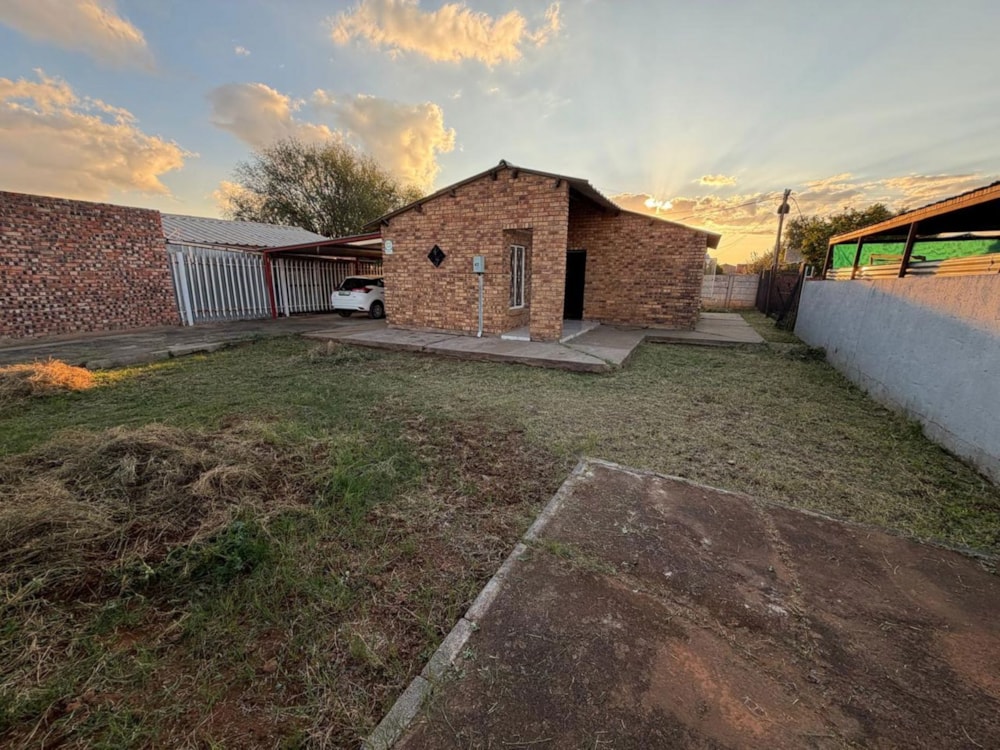 House for sale in Roodepan - 1KJ1743932