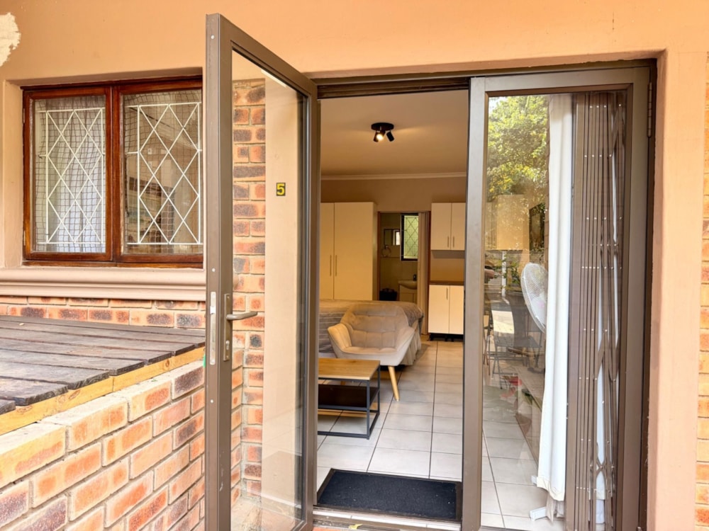 Retirement apartment to rent in Riverside, Durban North - 1ND1744003 Retirement apartment to rent in Riverside, Durban North - 1ND1744003