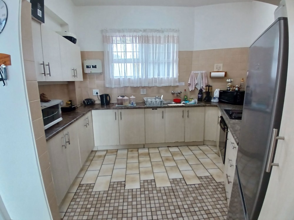 Apartment to rent in Margate - 1PSH1744024