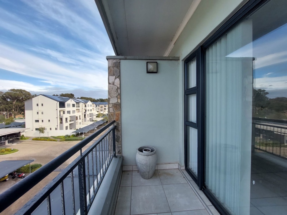 Apartment to rent in Paardevlei - SWL1744104