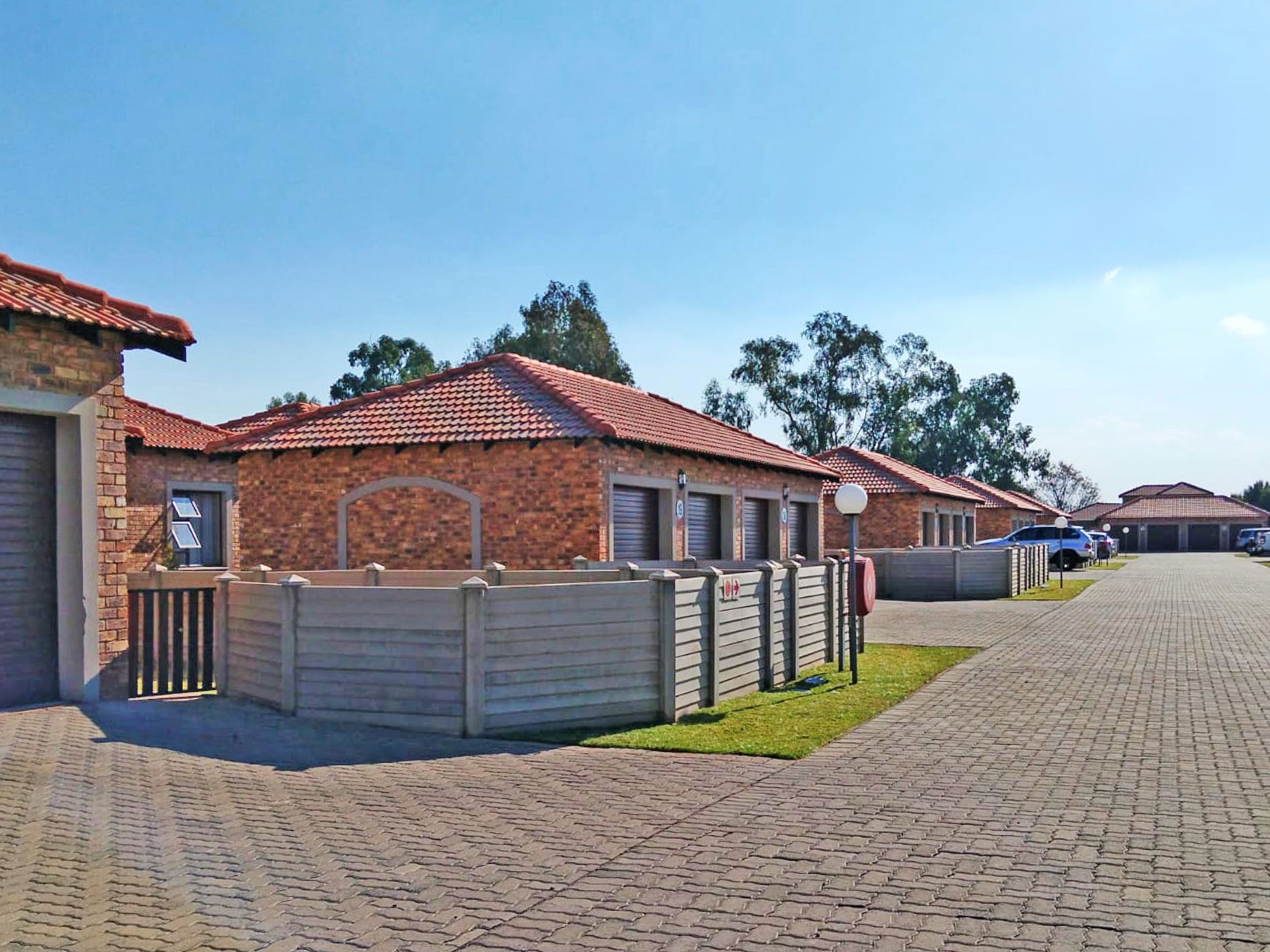 Townhouse for sale in Riversdale, Meyerton - 1VT1744199