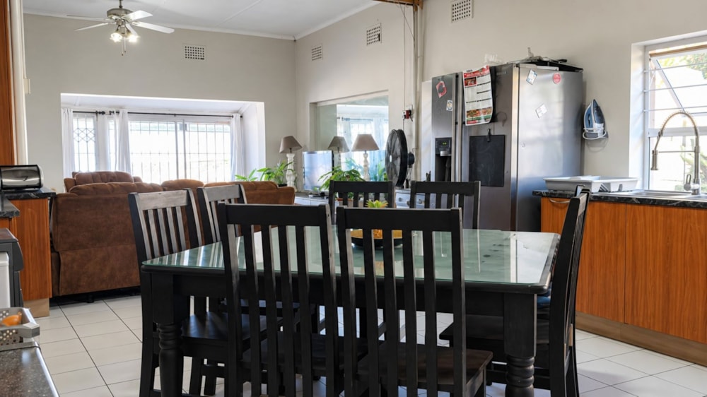 House for sale in Uvongo - 1PSH1744237