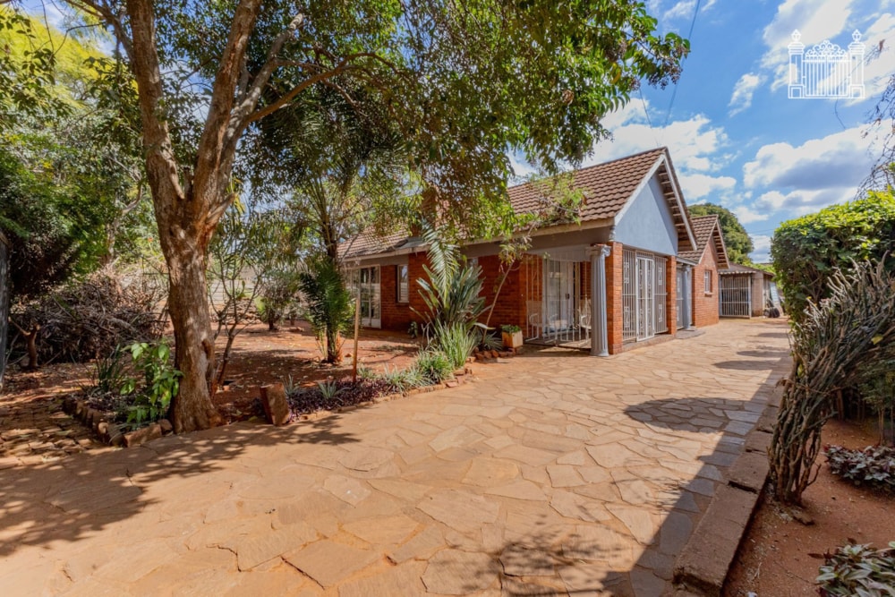 House for sale in Cranborne, Zimbabwe - 3ZB1744131