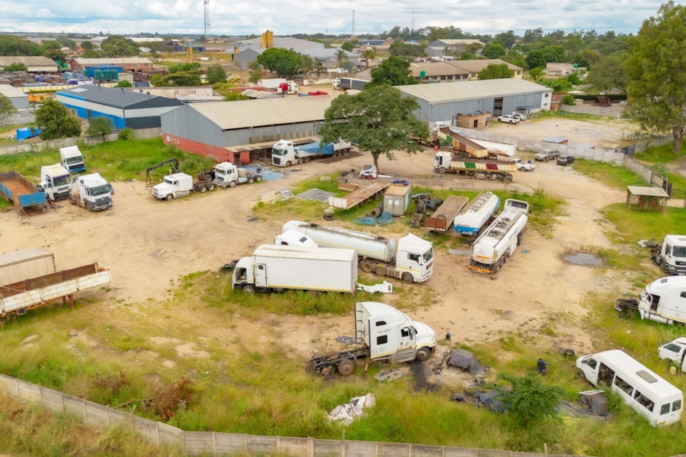 Commercial industrial property for sale in Ruwa, Zimbabwe - 3ZB1744157