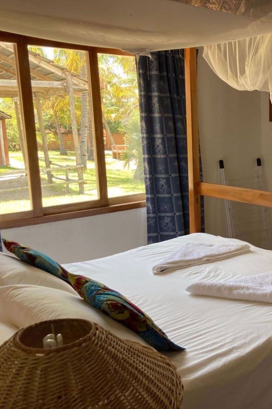 Beach bungalow for sale in Morrumbene, Mozambique - 3MQ1744368