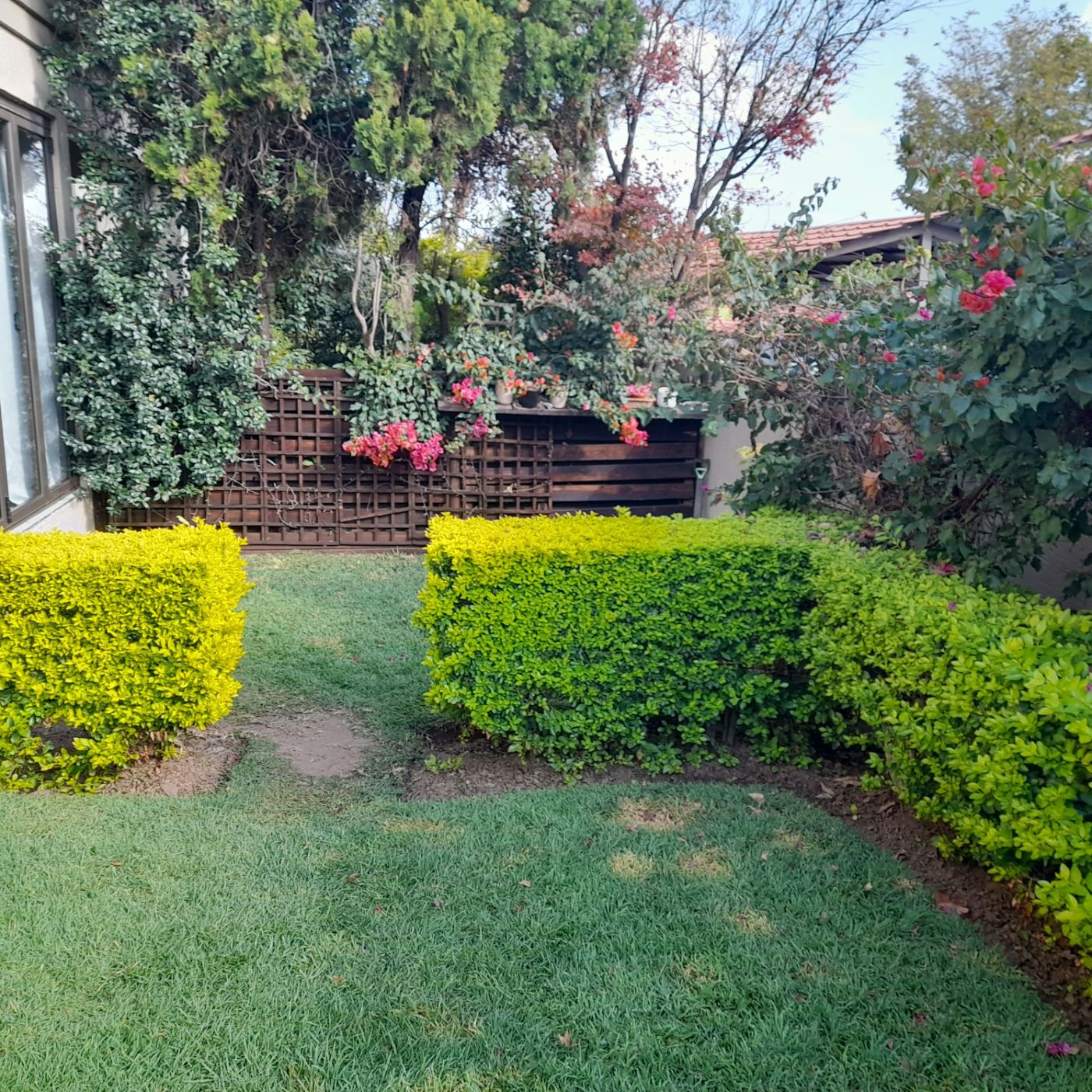 Apartment to rent in Douglasdale - FYL1744373