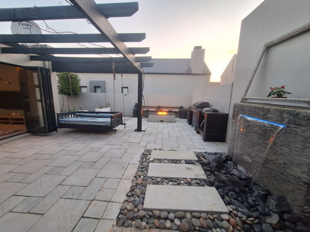 House for sale in Aan de Wijnlanden - 1KV1744518