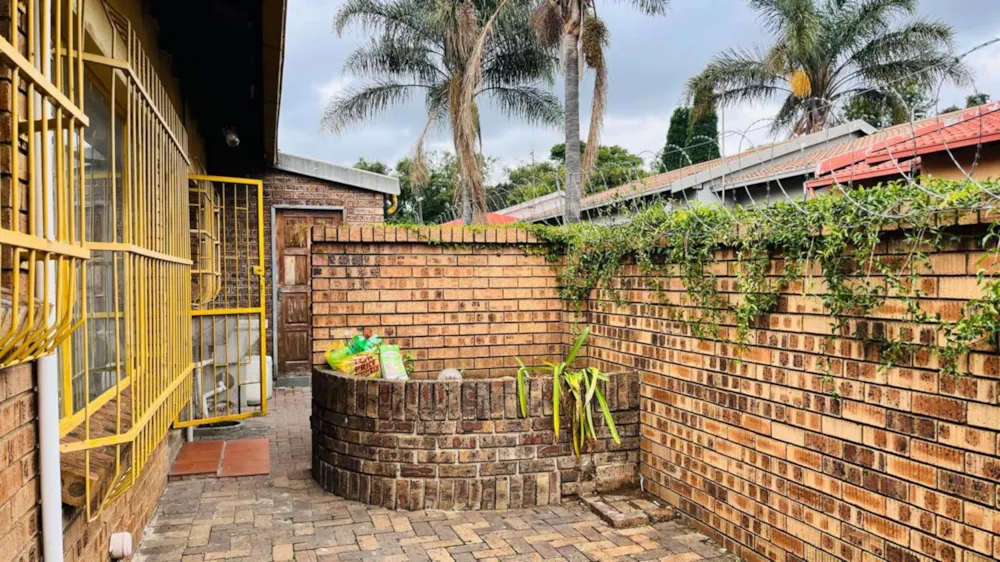House for sale in Witbank Central (eMalahleni Central)  - 1WD1744438