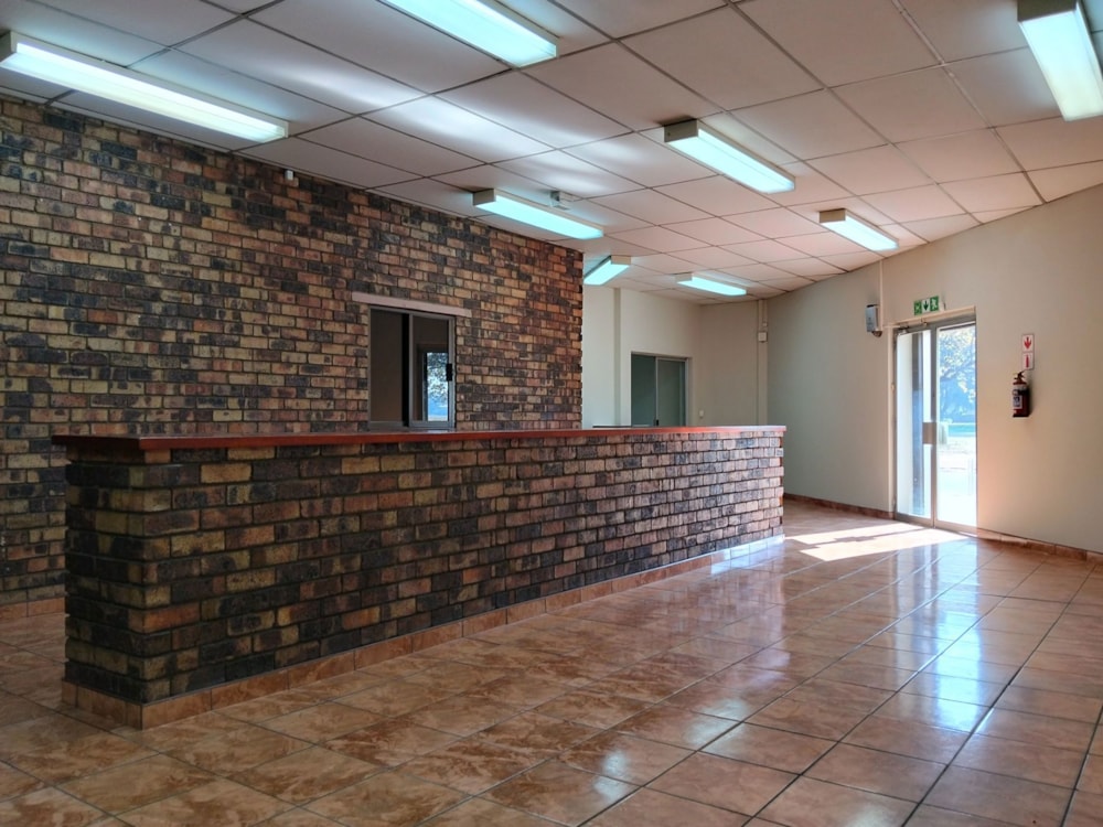 Commercial industrial property for sale in Vanderbijlpark CE 6 - 1VT1744643 Commercial industrial property for sale in Vanderbijlpark CE 6 - 1VT1744643