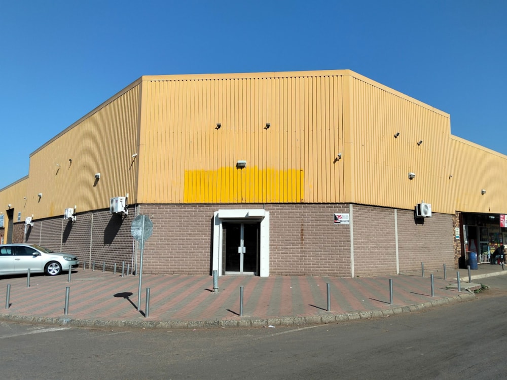 Commercial industrial property for sale in Vanderbijlpark CE 6 - 1VT1744643 Commercial industrial property for sale in Vanderbijlpark CE 6 - 1VT1744643